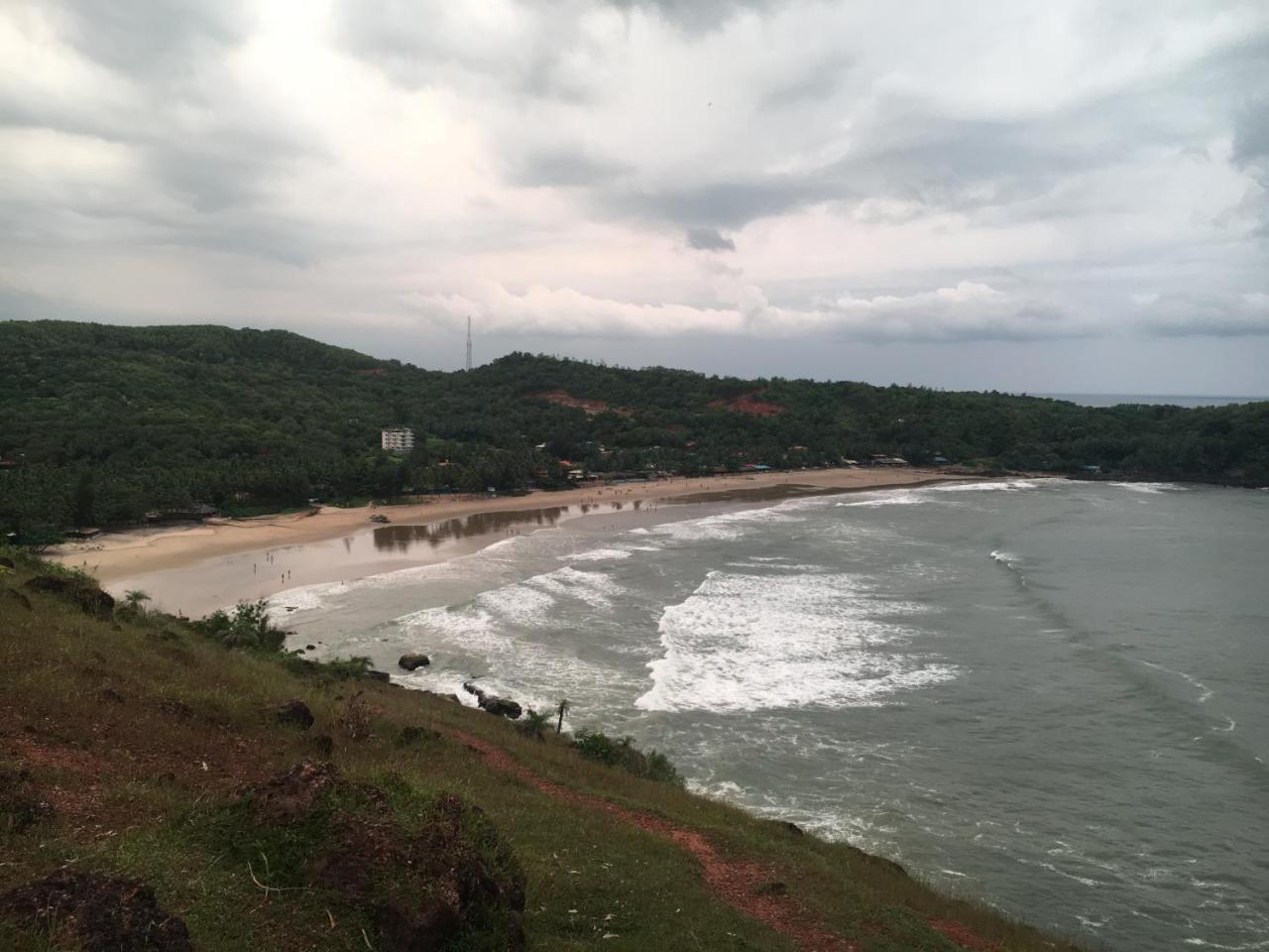 White Elephant Restaurant & Cottages Gokarna Gokarna  Exterior foto