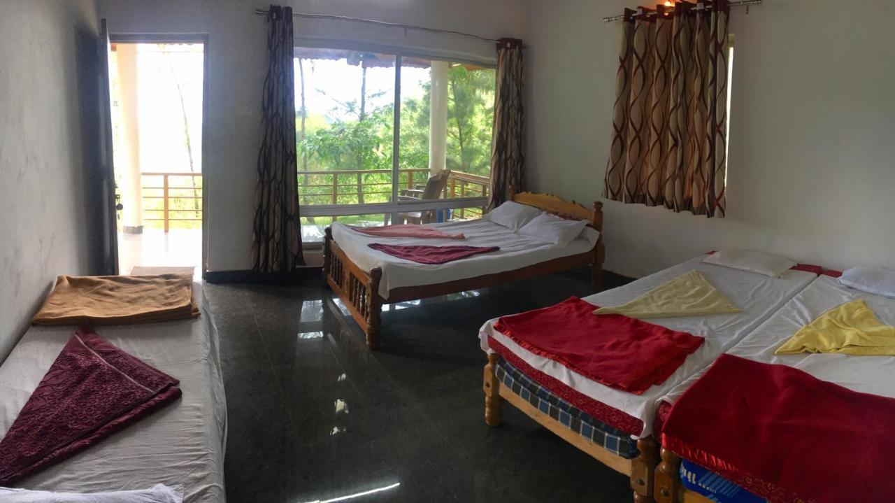 White Elephant Restaurant & Cottages Gokarna Gokarna  Exterior foto