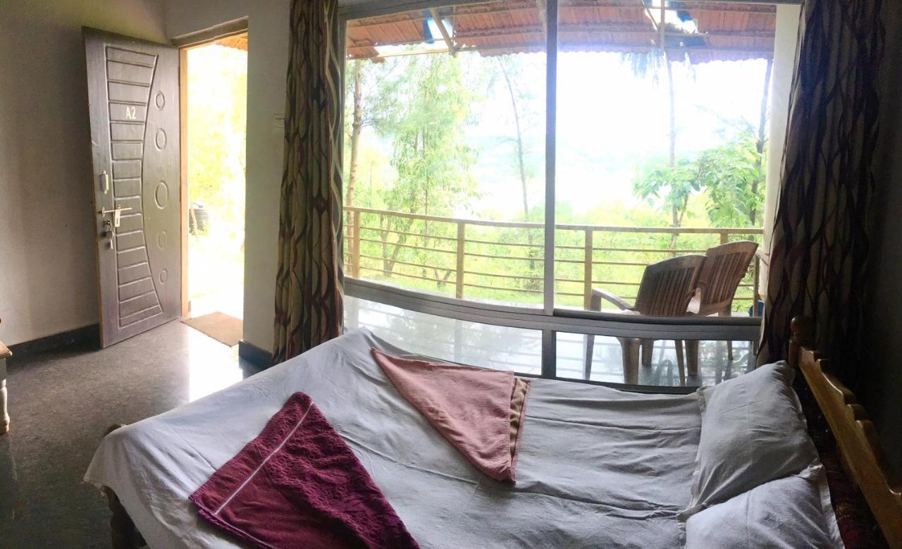 White Elephant Restaurant & Cottages Gokarna Gokarna  Exterior foto